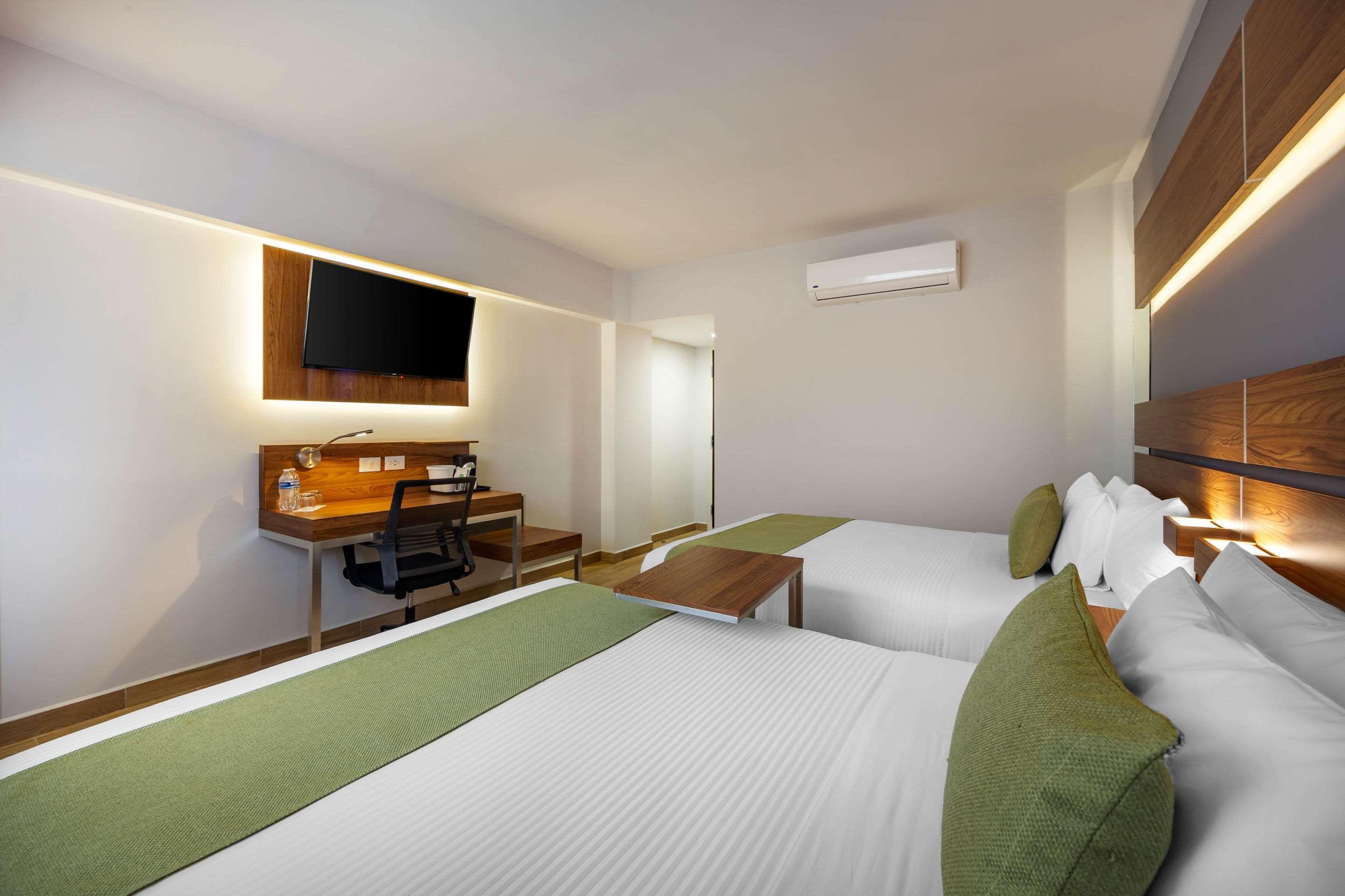 Sleep Inn Tijuana Buitenkant foto