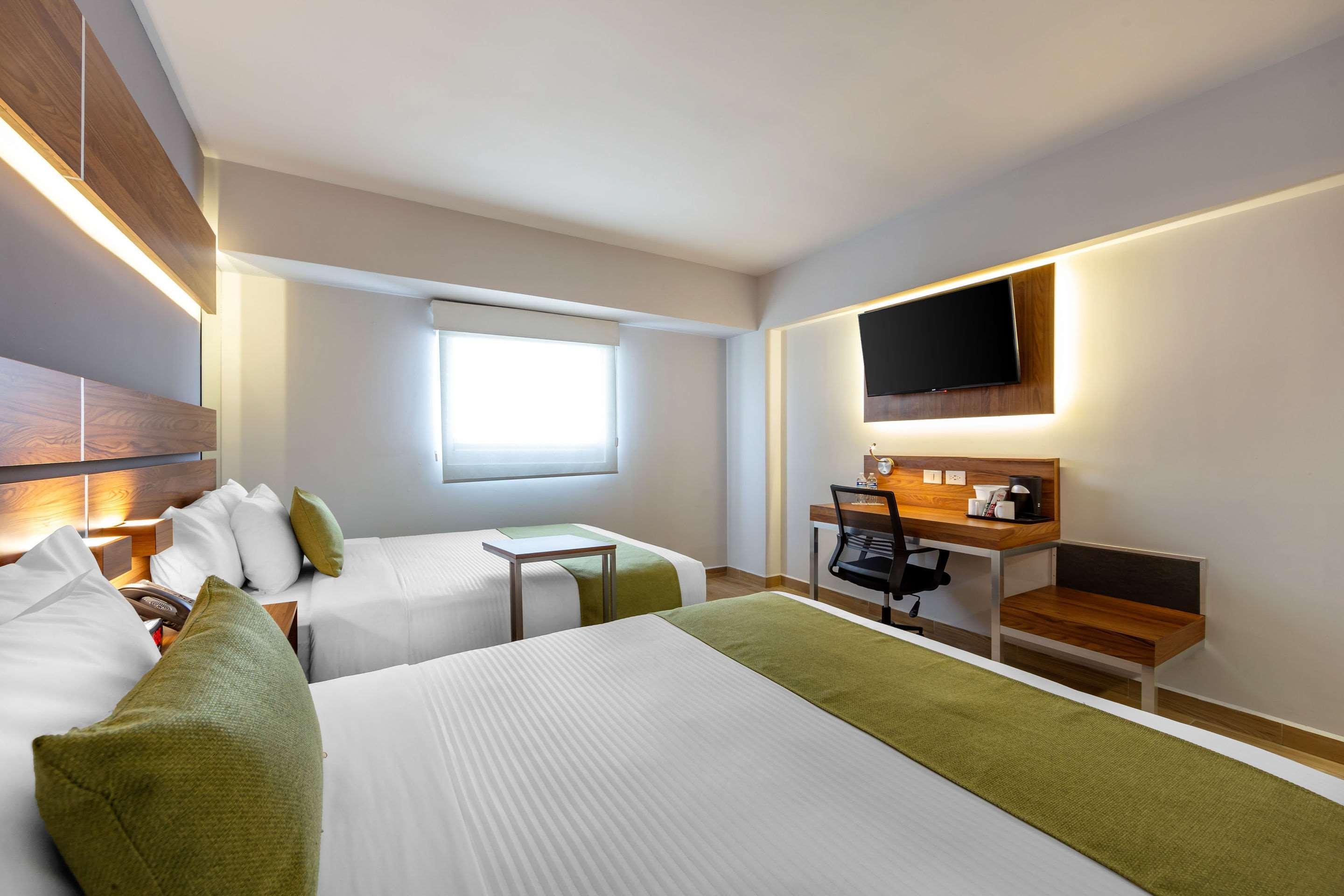 Sleep Inn Tijuana Buitenkant foto