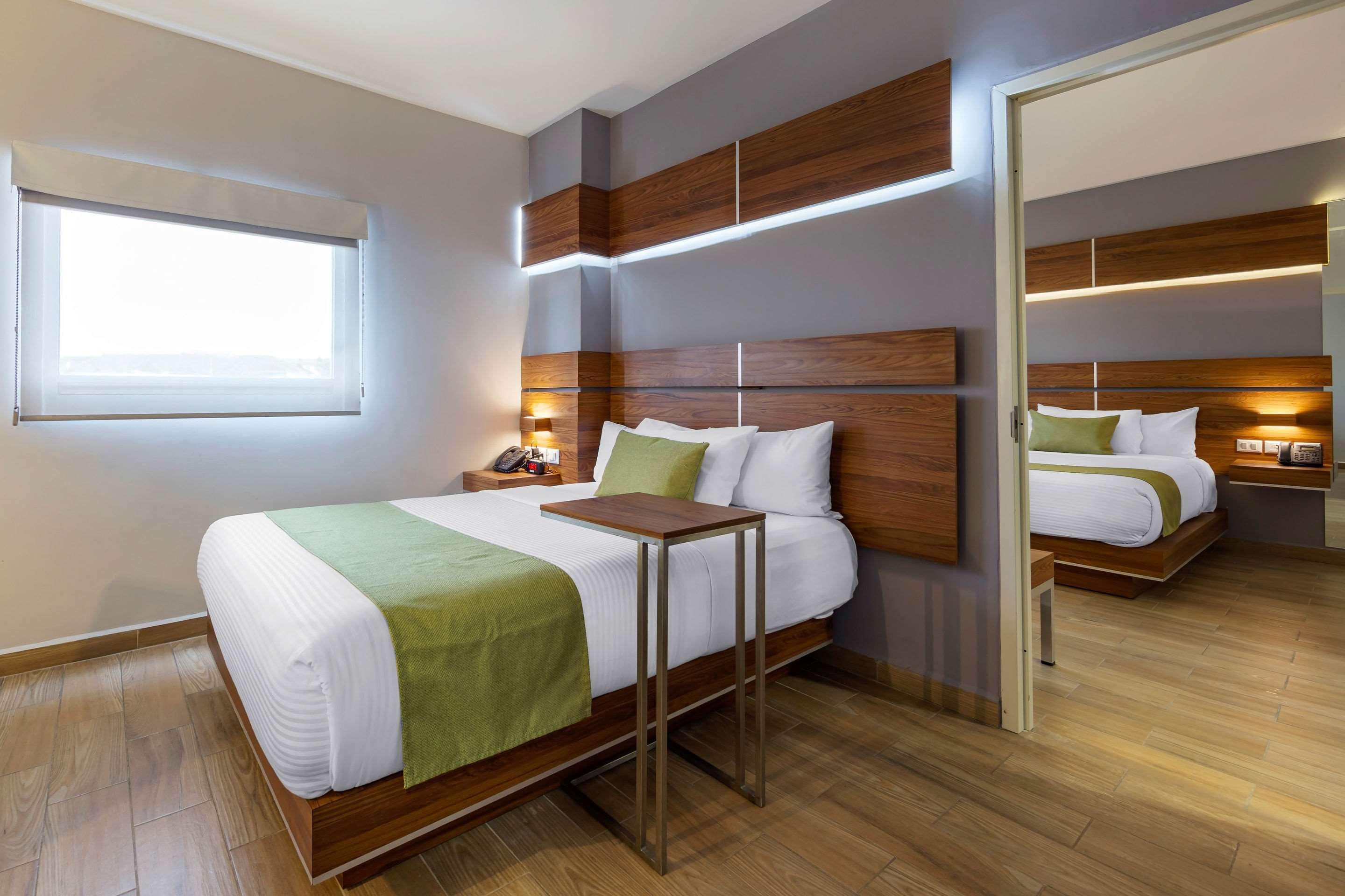 Sleep Inn Tijuana Buitenkant foto