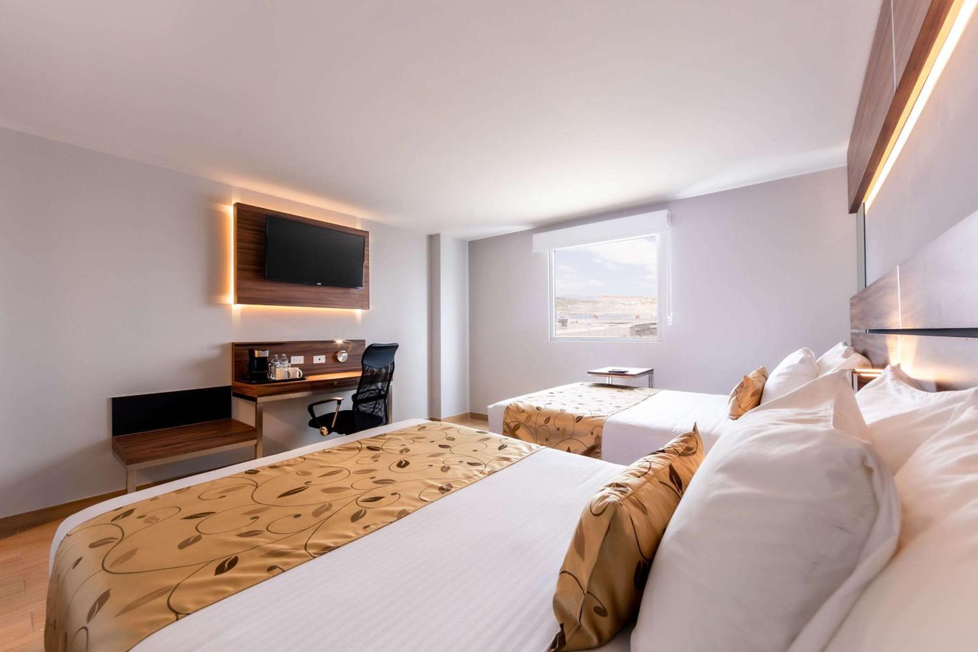 Sleep Inn Tijuana Buitenkant foto